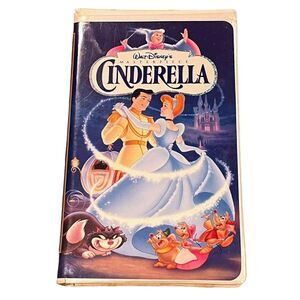 Cinderella (VHS Tape, 1995, Walt Disney Home Entertainment) TESTED Tape And Case